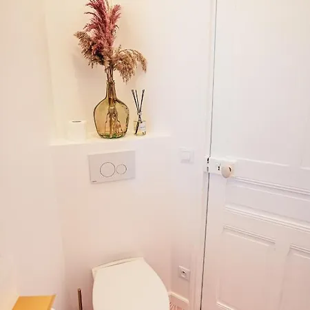 Chateau De La Vigne Guest house *